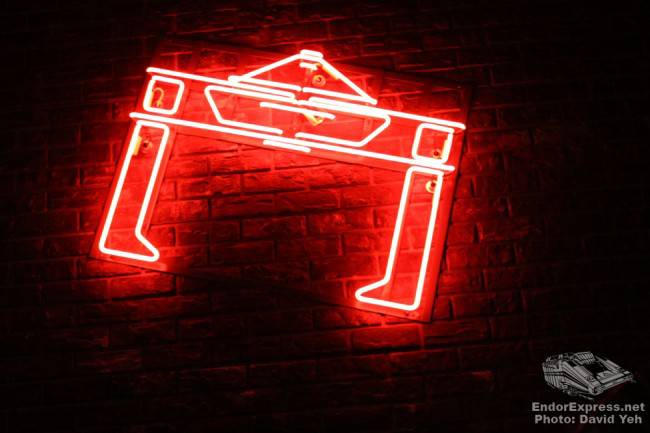 Neon Signs of Flynn’s Arcade