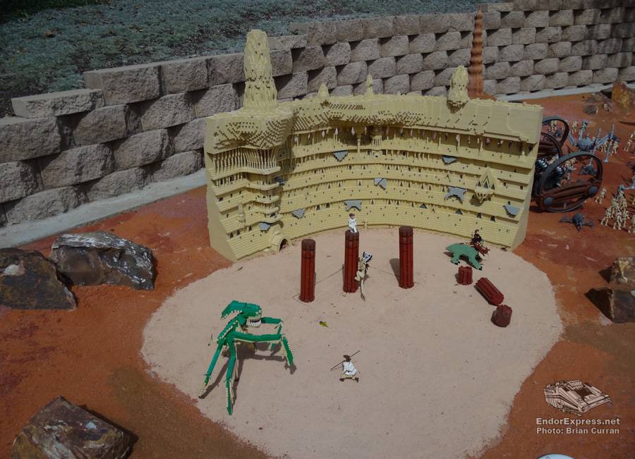 Lego-Geonosis2