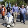 R2-iger-lucas